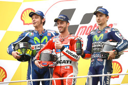 Podio: ganador de la carrera Andrea Dovizioso, Ducati Team, segundo Valentino Rossi, Yamaha Factory