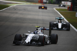 Valtteri Bottas, Williams FW38 Mercedes, leads Lewis Hamilton, Mercedes F1 W07 Hybrid