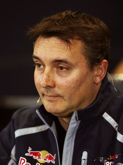 James Key, Scuderia Toro Rosso Technical Director in de persconferentie