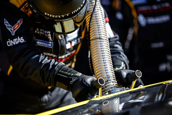 #3 Corvette Racing by Pratt Miller Motorsports Corvette Z06 GT3.R: Antonio Garcia, Alexander Sims, Marvin Kirchhöfer