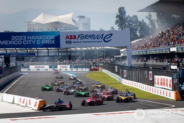 Lucas di Grassi, Mahindra Racing, Mahindra M9Electro, Jake Dennis, Andretti Autosport, Porsche 99 X Electric Gen3, Jake Hughes, McLaren, Nissan e-4ORCE 04, Andre Lotterer, Andretti Autosport, Porsche 99X Elect