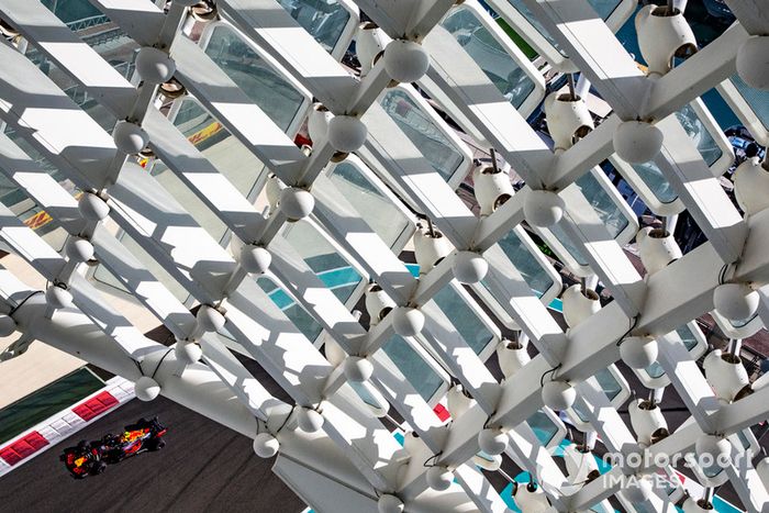 Max Verstappen, Red Bull Racing RB14 