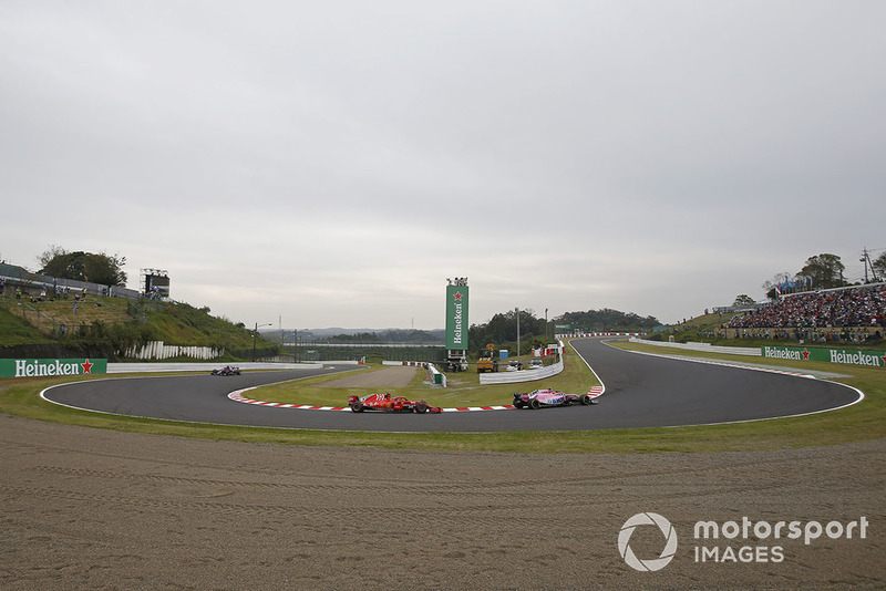 Естебан Окон, Racing Point Force India VJM11, Кімі Райкконен, Ferrari SF71H