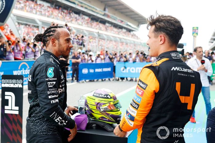 Lewis Hamilton, Mercedes-AMG F1 Team, poleman Lando Norris, McLaren F1 Team