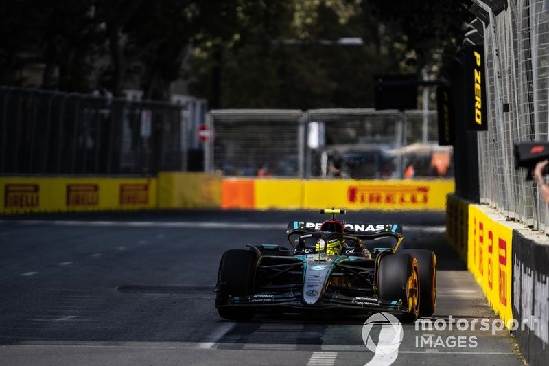 Lewis Hamilton, Mercedes F1 W15