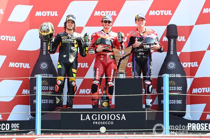 Marco Bezzecchi, VR46 Racing Team, Francesco Bagnaia, Ducati Team, Aleix Espargaró, Aprilia Racing Team