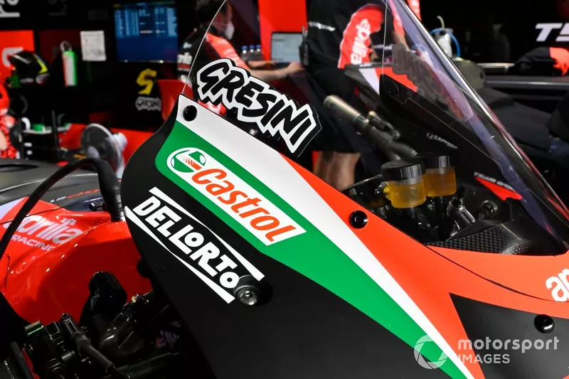 Tributo a Fausto Gresini tribute en Aprilia Racing Team Gresini