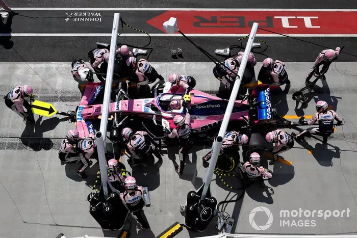 Lance Stroll, Racing Point RP19, pit stop