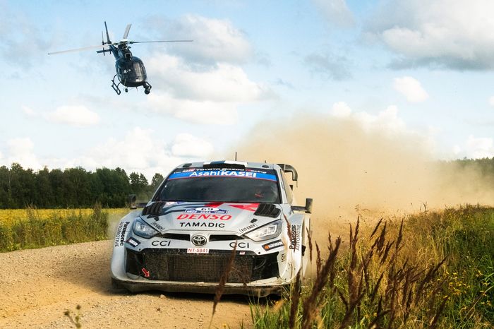 Калле Рованпера, Джонна Хальттунен, Toyota Gazoo Racing Wrt Toyota Gr Yaris Rally1