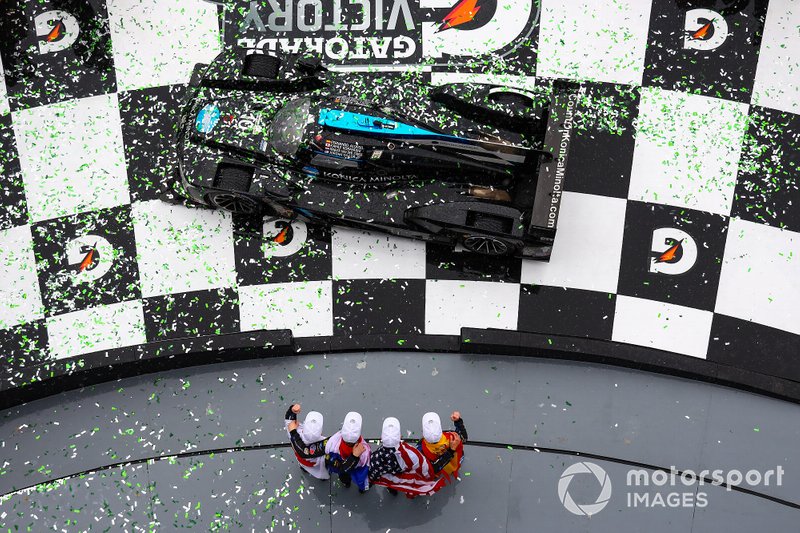 #10 Wayne Taylor Racing Cadillac DPi: Renger Van Der Zande, Jordan Taylor, Fernando Alonso, Kamui Kobayashi, Race Winners, Celebration