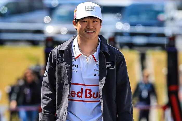 Lando Norris follows Lewis Hamilton's lead with street racing