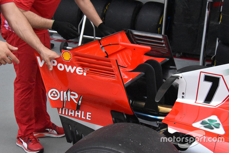 Ferrari rear wing technical detail