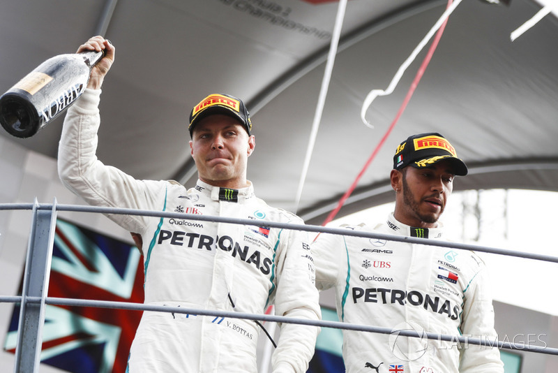 Valtteri Bottas, Mercedes AMG F1, Lewis Hamilton, Mercedes AMG F1