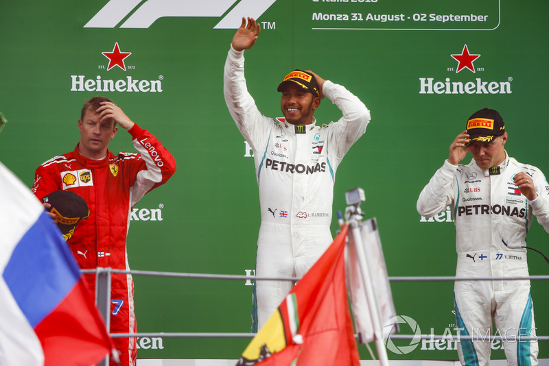 Kimi Raikkonen, Ferrari, Lewis Hamilton, Mercedes AMG F1, Valtteri Bottas, Mercedes AMG F1