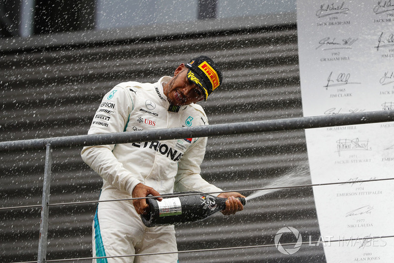 2e : Lewis Hamilton (Mercedes)