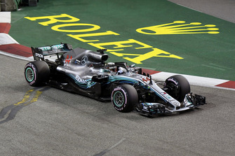 Льюіс Хемілтон, Mercedes AMG F1 W09