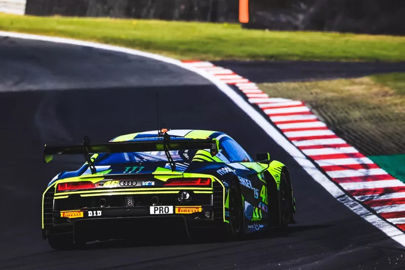 #46 Team WRT Audi R8 LMS evo II: Valentino Rossi, Frédéric Vervisch