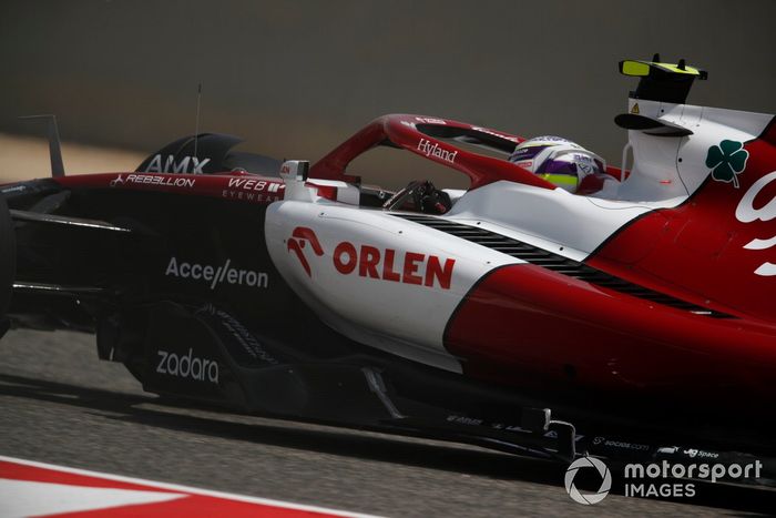 Guanyu Zhou, Alfa Romeo C42