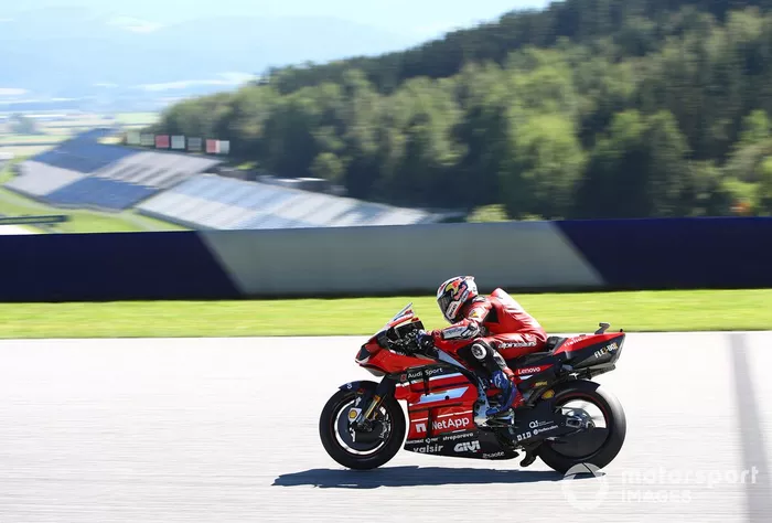 Andrea Dovizioso, Ducati Team