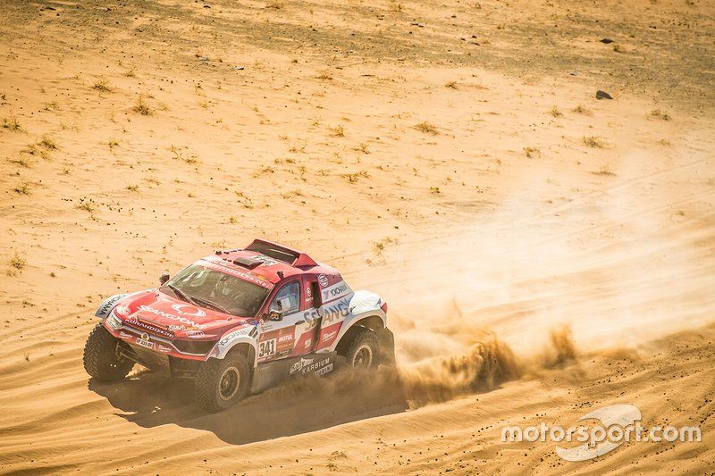#341 Ssangyong Motorsport Koorando DKR: Oscar Fuertes Aldanondo, Diego Vallejo