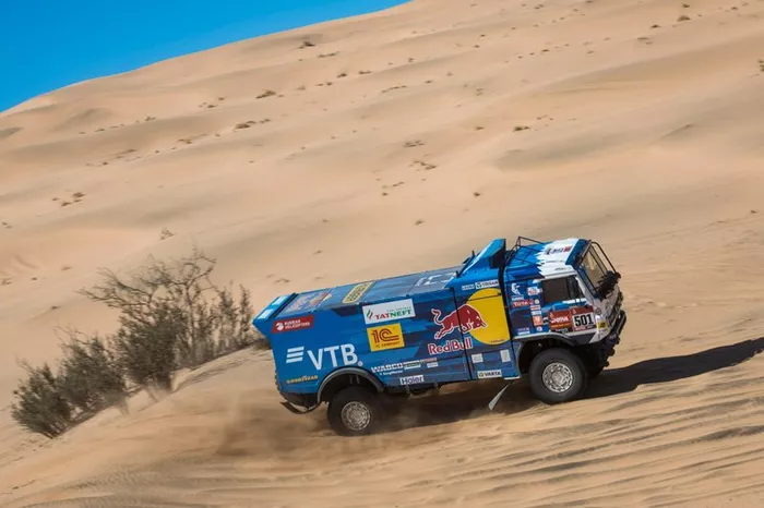 #501 Team KAMAZ Master: Dmitry Sotnikov, Ruslan Akhmadeev, Ilgiz Akhmetzianov