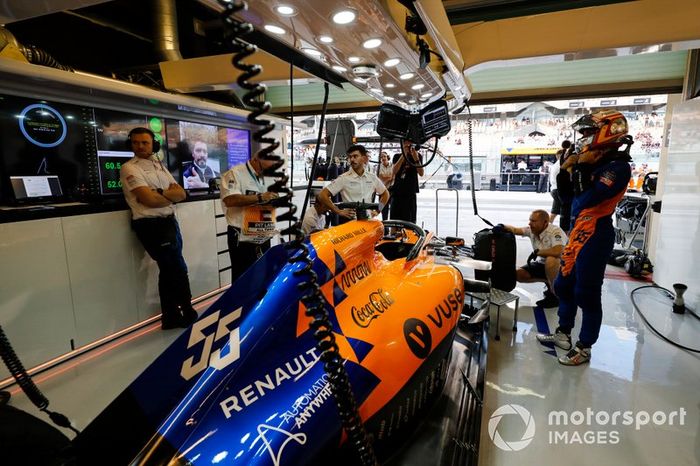 Carlos Sainz Jr., McLaren 