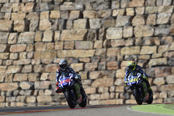 Jorge Lorenzo, Yamaha Factory Racing; Valentino Rossi, Yamaha Factory Racing