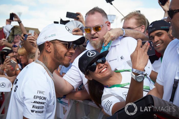 Lewis Hamilton, Mercedes AMG F1