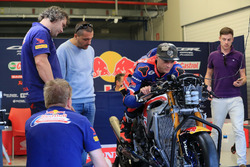 Leon Camier, Honda World Superbike Team
