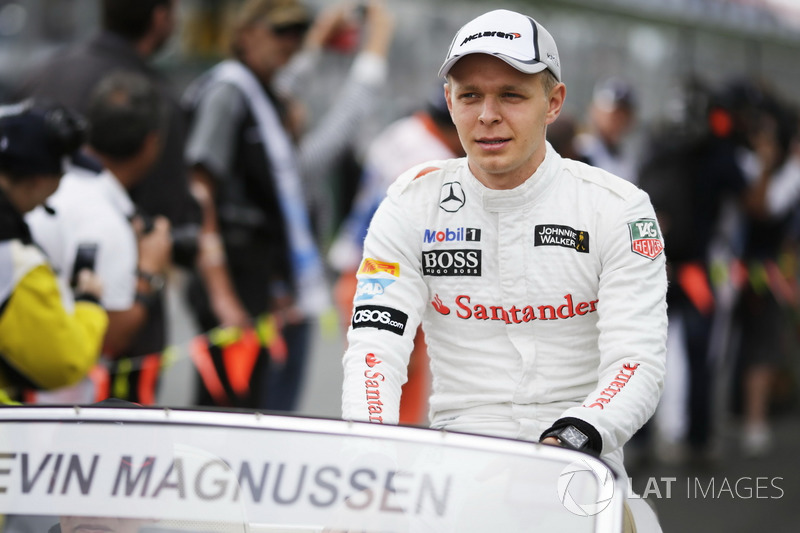 Kevin Magnussen, McLaren