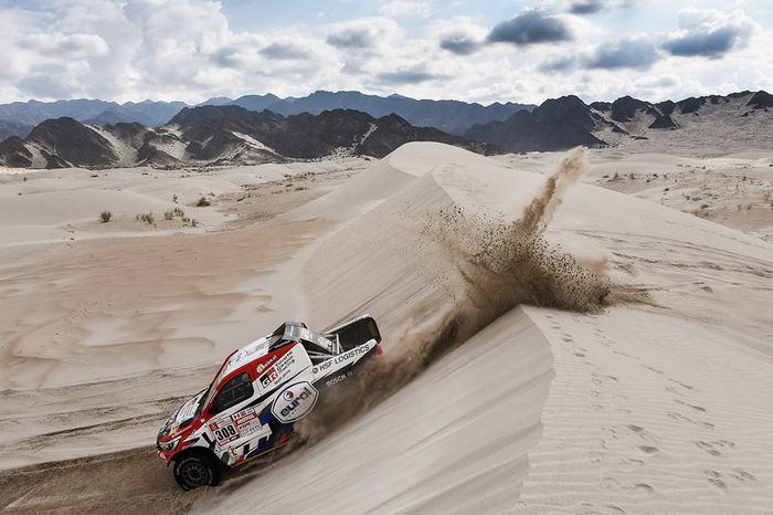 #309 Toyota Gazoo Racing Toyota: Bernhard ten Brinke, Michel Périn