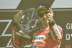 Podium: winnaar Jorge Lorenzo, Ducati Team