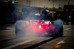 Lance Stroll, Williams FW41 Mercedes, in the pit lane