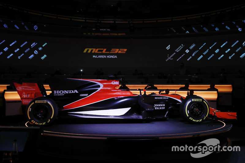 2017: McLaren MCL32