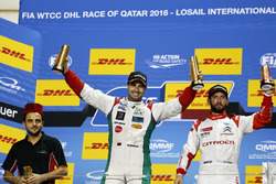 Podium : le vainqueur Mehdi Bennani, Sébastien Loeb Racing, Citroën C-Elysée WTCC; le troisième, José María López, Citroën World Touring Car Team, Citroën C-Elysée WTCC