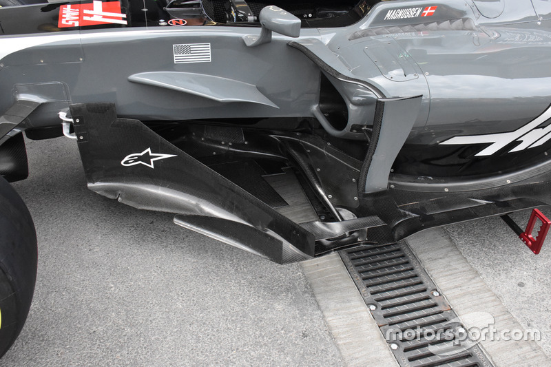 Детали центральной части Haas VF-17
