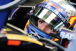 Carlos Sainz Jr., Scuderia Toro Rosso STR11