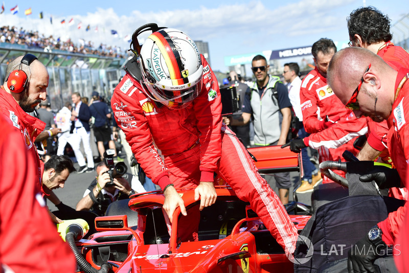 Sebastian Vettel, Ferrari SF71H on the grid