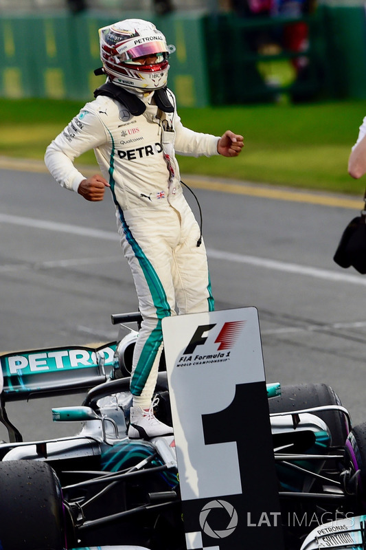 Володар поулу Льюіс Хемілтон, Mercedes-AMG F1