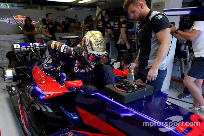 Sean Gelael, Scuderia Toro Rosso STR12