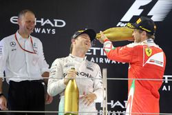 Podium: second place Nico Rosberg, Mercedes AMG F1, third place Sebastian Vettel, Ferrari