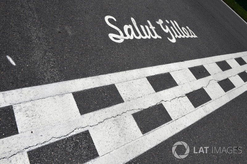Salut Gilles