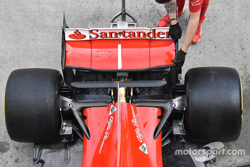 Detalle del alerón trasero de Sebastian Vettel, Ferrari SF70H