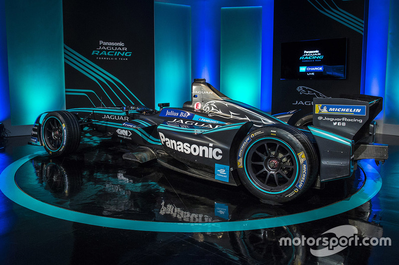 Présentation de la livrée Jaguar Racing
