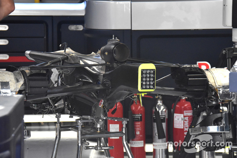 Red Bull Racing RB13 detalle trasero