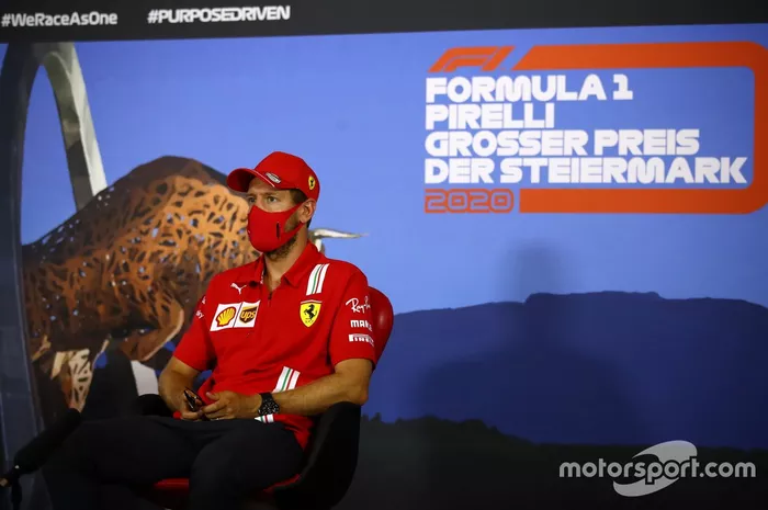 Sebastian Vettel, Ferrari en la conferencia de prensa