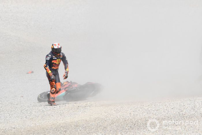 Accidente de Miguel Oliveira, Red Bull KTM Tech 3, Pol Espargaró, Red Bull KTM Factory Racing