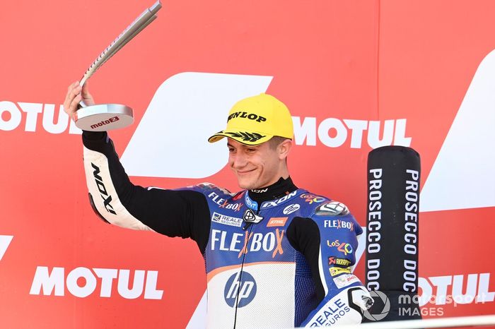 Hector Garzo, Pons HP40