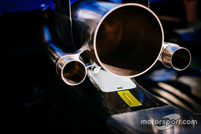 L'échappement de la Mercedes AMG F1 W10