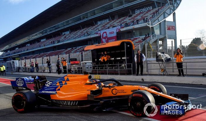 Carlos Sainz Jr., McLaren MCL34 